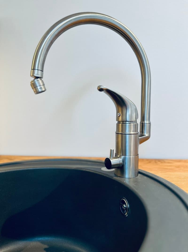 NGL Köksblandare NGL-836 9 l/min Rostfritt Stål - Diskmaskinsavstängni - RSK 8310258